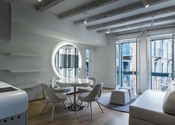 Lords Of Verona Luxury Apartments